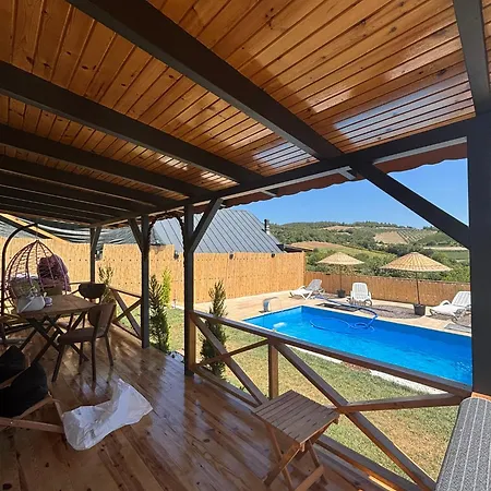 木屋 Uysal Dagevleri Bilecik