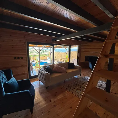 木屋 Uysal Dagevleri Bilecik