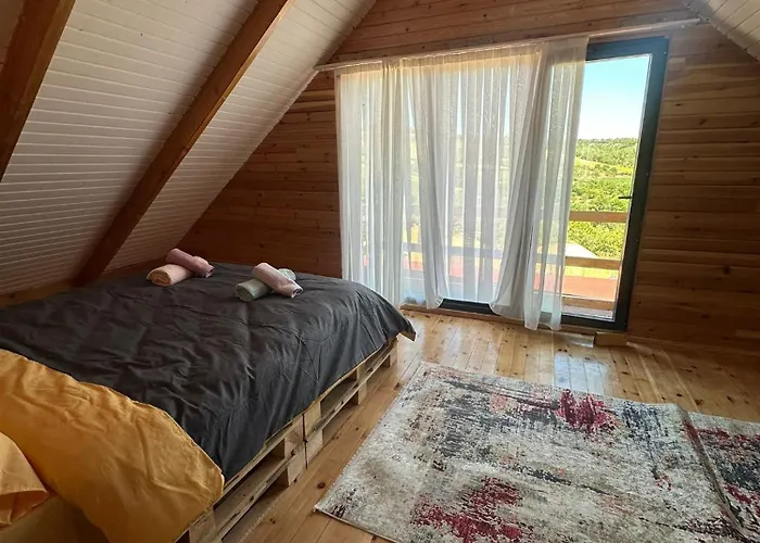 Uysal Dagevleri Chalet